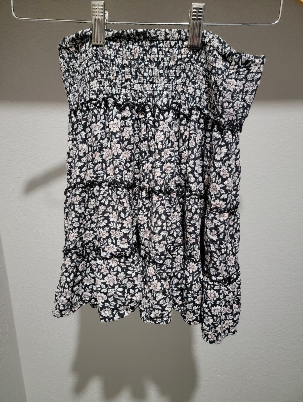 American Eagle Outfitters Black And White Tiered Mini Skirt